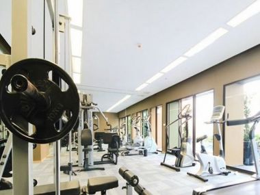 [เจ้าของ ให้เช่าเอง] คอนโด โนเบิล รีไฟน์ รีโนเวทใหม่ ห้องหัวมุม เฟอร์นิเจอร์ครบ ห่างจากสถานีรถไฟฟ้า 150 เมตร