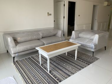 Condo for rent and for sale at Crystal Garden Sukhumvit Soi 4 size 220 sqm. 4 Bedroom 4 Bathroom rent 65,000THB/month sell 25M Fully furnished (can negotiate)