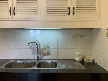 Condo for rent and for sale at Crystal Garden Sukhumvit Soi 4 size 220 sqm. 4 Bedroom 4 Bathroom rent 65,000THB/month sell 25M Fully furnished (can negotiate)