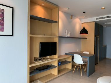 For rent at Noble Remix Floor 10th 1 Bedroom 1 Bathroom 45 sqm. 30,000 THB/Month Fully furnished