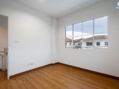 (**Sold out**) บ้านเดี่ยว ม.ชลลดา วัดลาดปลาดุก ใกล้รถไฟฟ้าสายสีม่วง สถานีคลองบางไผ่