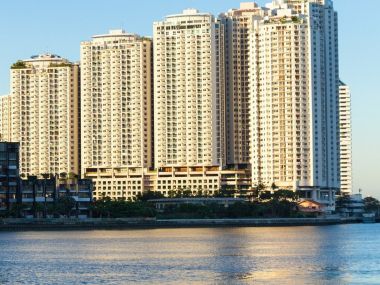 New Fully Renovated S.V. City Condo for Sales 2 Bedrooms 75 Sqm. River View