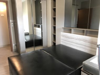 New Fully Renovated S.V. City Condo for Sales 2 Bedrooms 75 Sqm. River View