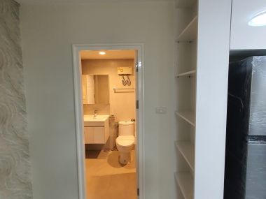 New Fully Renovated Room for Rent at S.V. City Condo Rama III 2 bedrooms 65 sqm. River View