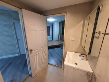 New Fully Renovated Room for Rent at S.V. City Condo Rama III 2 bedrooms 65 sqm. River View