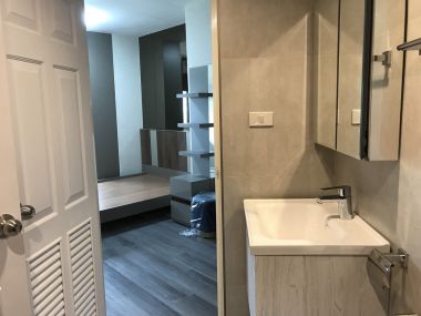 New Fully Renovated Room for Rent at S.V. City Condo Rama III 2 bedrooms 65 sqm. River View