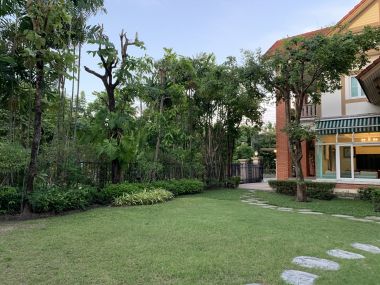 House for sale, luxury house, Laddarom Elegance, Kaset Nawamin, The owner takes good care of the house.