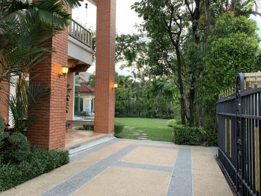 House for sale, luxury house, Laddarom Elegance, Kaset Nawamin, The owner takes good care of the house.