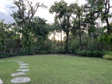 House for sale, luxury house, Laddarom Elegance, Kaset Nawamin, The owner takes good care of the house.