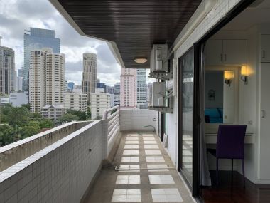 For rent!!! at Richmond Palace 3 Bedroom 3 Bathroom 60, 000THB/month Fully furnished