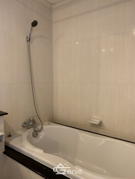 คอนโดให้เช่า Supalai Premier Place Asoke  เพียง 30,000บาท/เดือน 2 ห้องนอน 2 ห้องน้ำ 85ตรม. ใกล้ BTS อโศก เฟอร์นิเจอร์ครบพร้อมเข้าอยู่