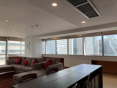 Asoke Place Condo 133.85 m2