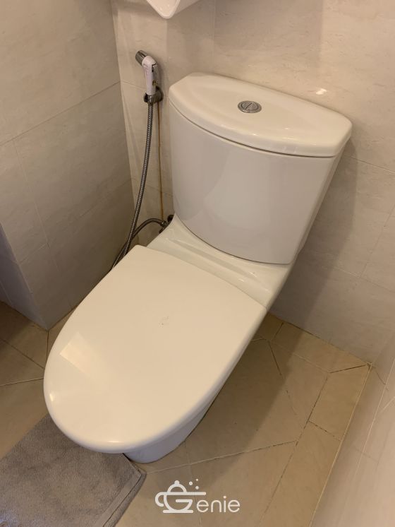 For rent!!! at Life @ Ratchada - Huay Kwang 2 Bedroom 1 Bathroom 25, 000/month Fully furnished (can negotiate )