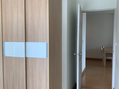 ให้เช่า!!! Life @ Ratchada - Huay Kwang 2 ห้องนอน มีอ่างอาบน้ำ 65ตรม ใกล้ MRT ห้วยขวาง เพียง 25, 000บาท/เดือน เฟอร์นิเจอร์ครบพร้อมเข้าอยู่ (ราคาต่อรองได้)