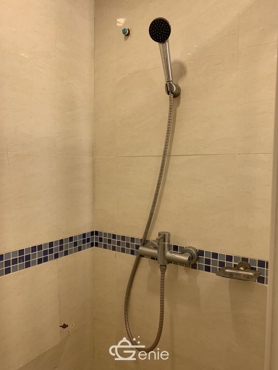 For rent!!! at Life @ Ratchada - Huay Kwang 2 Bedroom 1 Bathroom 25, 000/month Fully furnished (can negotiate )