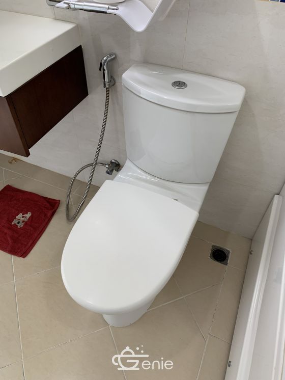 For rent!!! at Life @ Ratchada - Huay Kwang 2 Bedroom 1 Bathroom 25, 000/month Fully furnished (can negotiate )