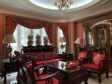 House and office warehouse