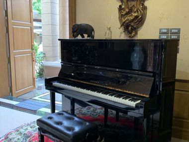 House and office warehouse