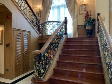 House and office warehouse