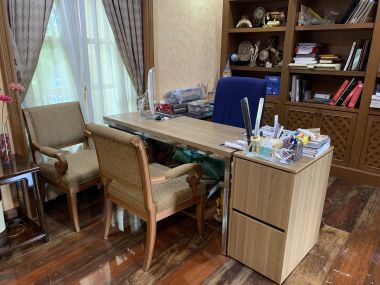 House and office warehouse