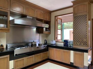 House and office warehouse