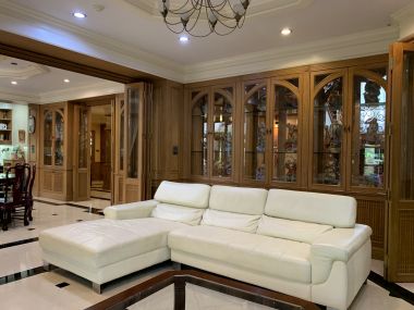 House and office warehouse