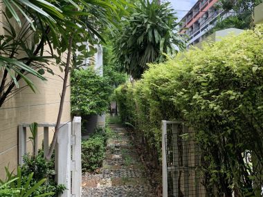 House and office warehouse