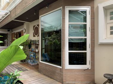 House and office warehouse