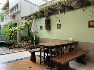 House and office warehouse