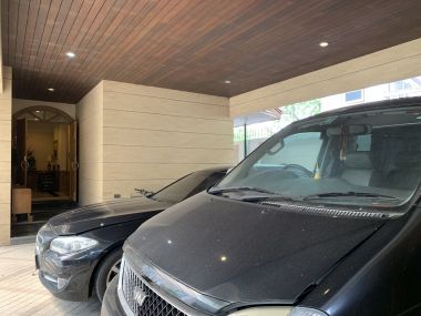 House and office warehouse