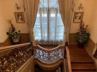 House and office warehouse