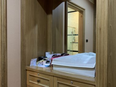 House and office warehouse