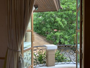 House and office warehouse