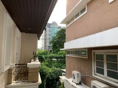 House and office warehouse