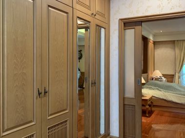 House and office warehouse