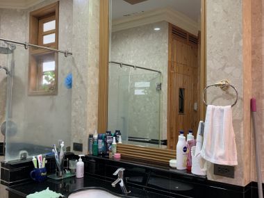 House and office warehouse