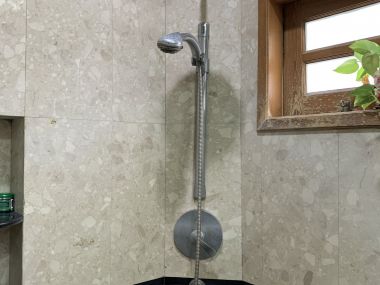 House and office warehouse