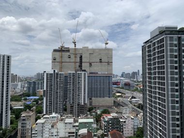 **ขายด่วน** Rhythm Asoke ขนาด 41.5 ตรม. 2 นอน  น้ำ ชั้น 24 ราคาขาย 6.8 ล้าน (รวมค่าใช้จ่ายแล้ว) Fully furnished (ต่อรองได้)