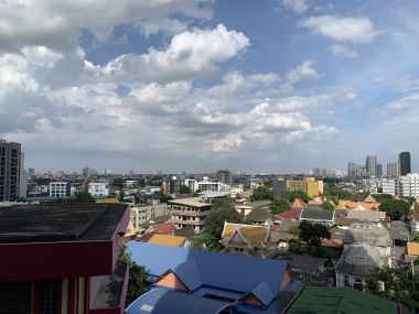 For rent at Noble Reveal 1 Bedroom 1 Bathroom size 55 sqm. 10th Floor 30,000/month Fully furnished