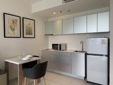 Hot! !! ! 1 Bedroom , 1 Bathroom for sale at Ideo Q Phayathai 1 Bedroom 1 Bathroom 8,100, 000THB Transfer 50/50 Fully furnished