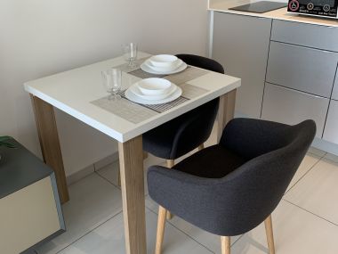 Hot! !! ! 1 Bedroom , 1 Bathroom for sale at Ideo Q Phayathai 1 Bedroom 1 Bathroom 8,100, 000THB Transfer 50/50 Fully furnished