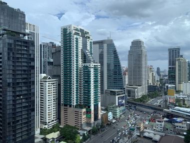คอนโดให้เช่า ASHTON ASOKE ในราคาเพียง 38,000บาท/เดือน 1 ห้องนอน 1 ห้องน้ำ 37ตรม. ติดรถไฟฟ้า MRT สุขุมวิท เฟอร์นิเจอร์ครบพร้อมเข้าอยู่
