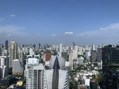 คอนโดให้เช่า ASHTON ASOKE เพียง 40,000บาท/เดือน 1 ห้องนอน 1 ห้องน้ำ 37ตรม. ติดรถไฟฟ้า MRT สุขุมวิท เฟอร์นิเจอร์ครบพร้อมเข้าอยู่