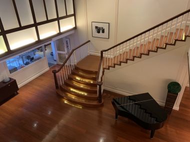 For rent at Las Colinas Penthouse 4 Bedroom 6 Bathroom 1 working room, 1 made room 320,000THB/month Fully furnished (can negotiate)