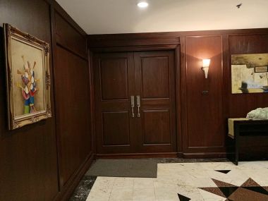 For rent at Las Colinas Penthouse 4 Bedroom 6 Bathroom 1 working room, 1 made room 320,000THB/month Fully furnished (can negotiate)