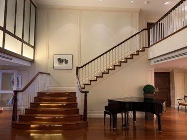 For rent at Las Colinas Penthouse 4 Bedroom 6 Bathroom 1 working room, 1 made room 320,000THB/month Fully furnished (can negotiate)