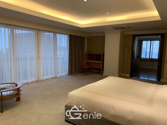 Las Colinas คอนโดหรู ใจกลางอโศก Style Penthouse 4 ห้องนอน 1 ห้องทำงาน 1 ห้องแม่บ้าน 700ตรม. ใกล้ BTS อโศก ให้เช่าเพียง 320,000บาท/เดือน เฟอร์นิเจอร์ครบพร้อมเข้าอยู่ (ราคาต่อรองได้)