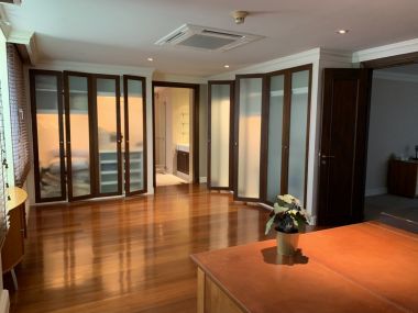 For rent at Las Colinas Penthouse 4 Bedroom 6 Bathroom 1 working room, 1 made room 320,000THB/month Fully furnished (can negotiate)