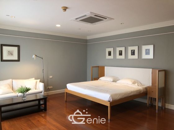 Las Colinas คอนโดหรู ใจกลางอโศก Style Penthouse 4 ห้องนอน 1 ห้องทำงาน 1 ห้องแม่บ้าน 700ตรม. ใกล้ BTS อโศก ให้เช่าเพียง 320,000บาท/เดือน เฟอร์นิเจอร์ครบพร้อมเข้าอยู่ (ราคาต่อรองได้)