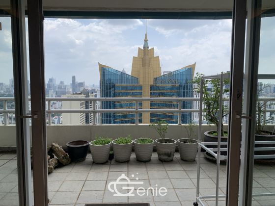 For rent at Las Colinas Penthouse 4 Bedroom 6 Bathroom 1 working room, 1 made room 320,000THB/month Fully furnished (can negotiate)